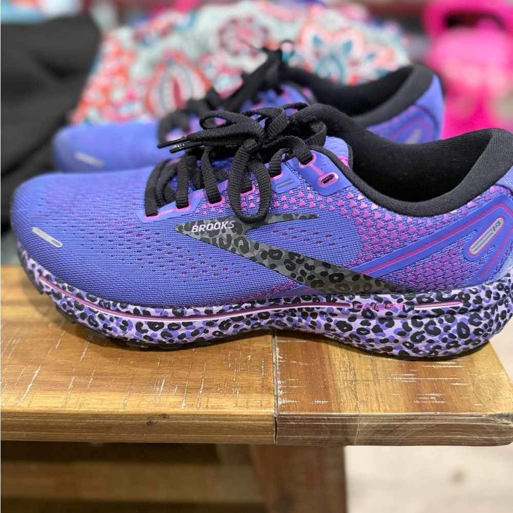 Brooks Purple and Black Running Shoes